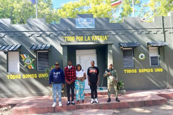 Ejército detiene a tres haitianos con documentos falsificados en San Juan de la Maguana