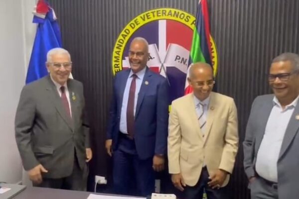 Hermandad recibe apoyo de la Dirección Nacional de Servicios Odontológicos