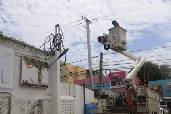 PGASE y EDEEste desmantelan fraude eléctrico en ferretería de La Romana